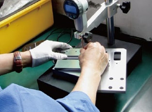 金属加工・機械加工製品は全品検査します。